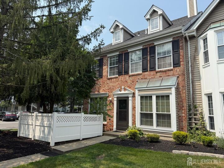 131 Albury Way  North Brunswick NJ 08902 photo