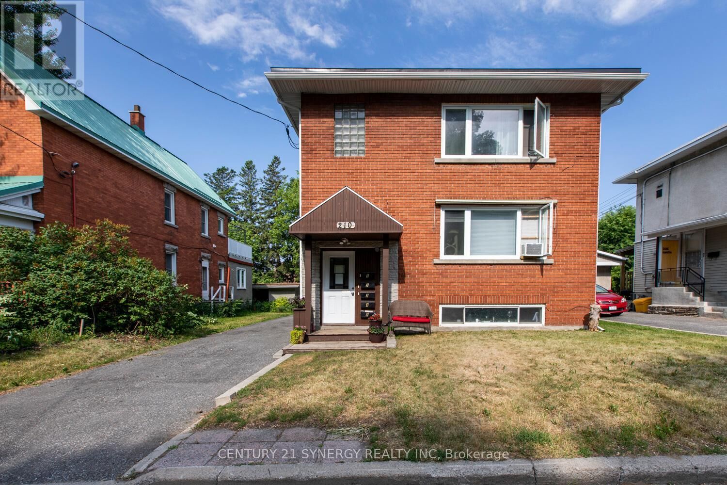 Photo de la propriété:  210 Cantin Street 3  ON K1L 6T1 