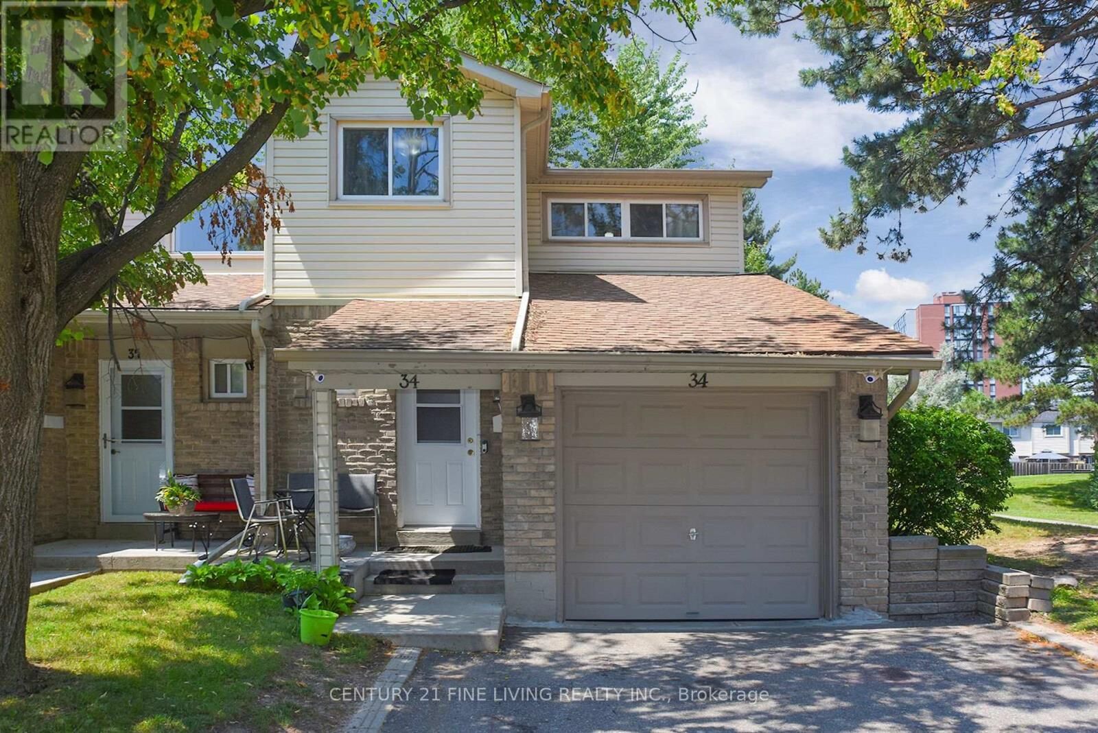 Property Photo: 2700 Battleford Road 34 ON L5N 2S7