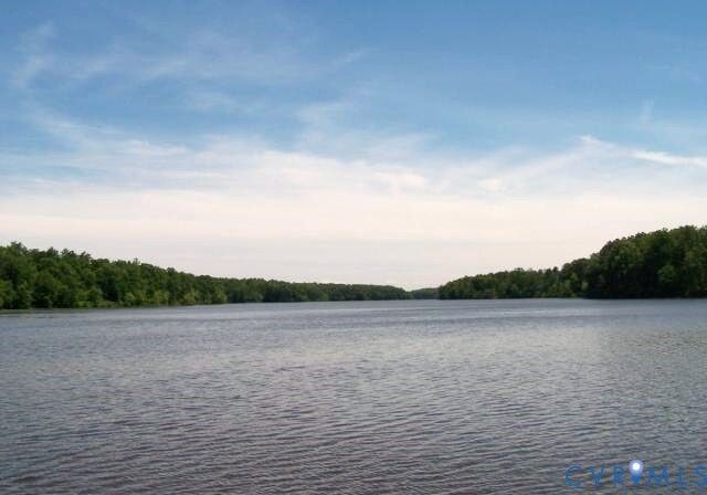 Property Photo: 11836 Chesdin Bluff Terrace VA 23838