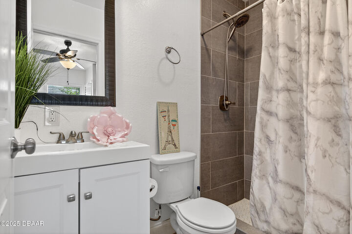 Property Photo: 1318 San Jose Boulevard FL 32117