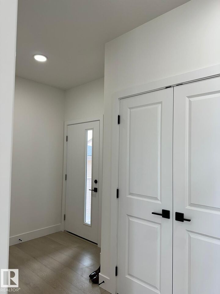 Property Photo: 3608 40 Avenue AB T4X 3B6