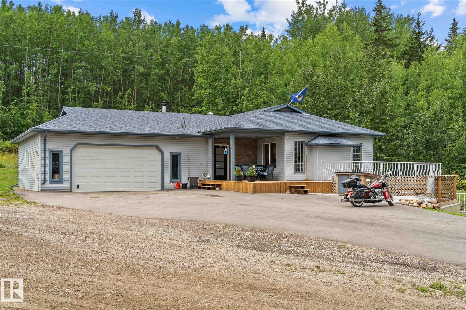 Property Photo: 54426 Rge Road 15 AB T0E 1V0