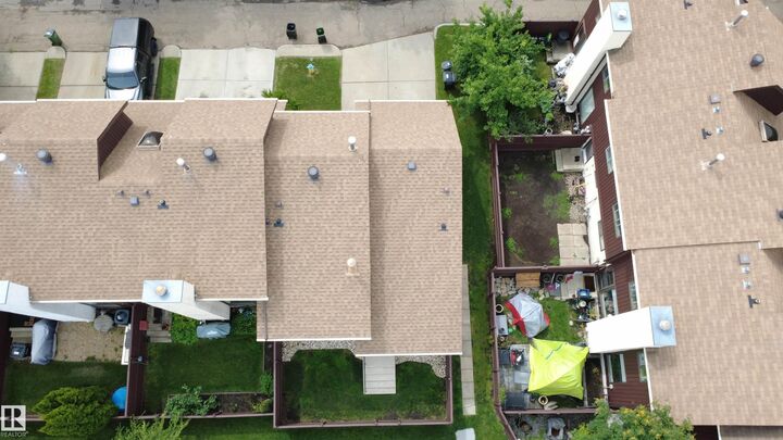 Property Photo:  744 Saddleback Road NW  AB T6J 4Z1 