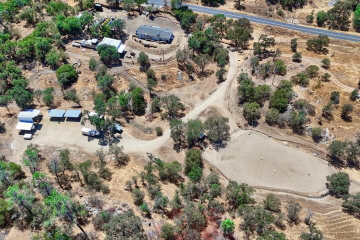 Property Photo: 32791 Road 416 CA 93614