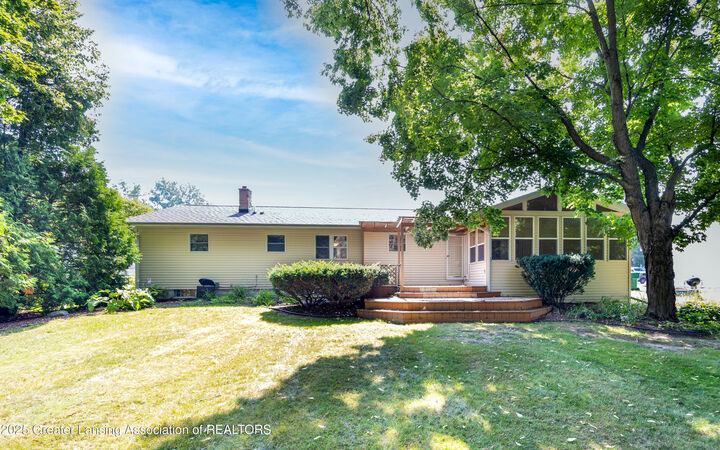 Property Photo:  11273 Stoney Brook Drive  MI 48837 
