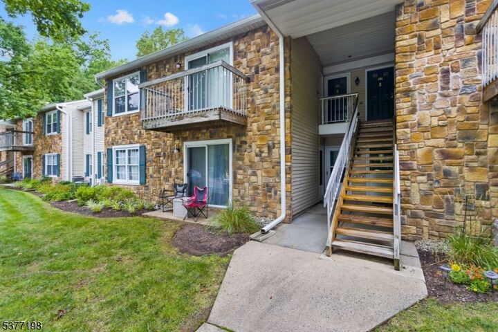 Property Photo:  56 Barberry Ct  NJ 08648 