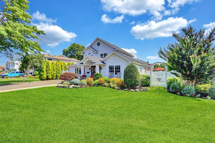 Property Photo: 226 Biltmore Boulevard NY 11758