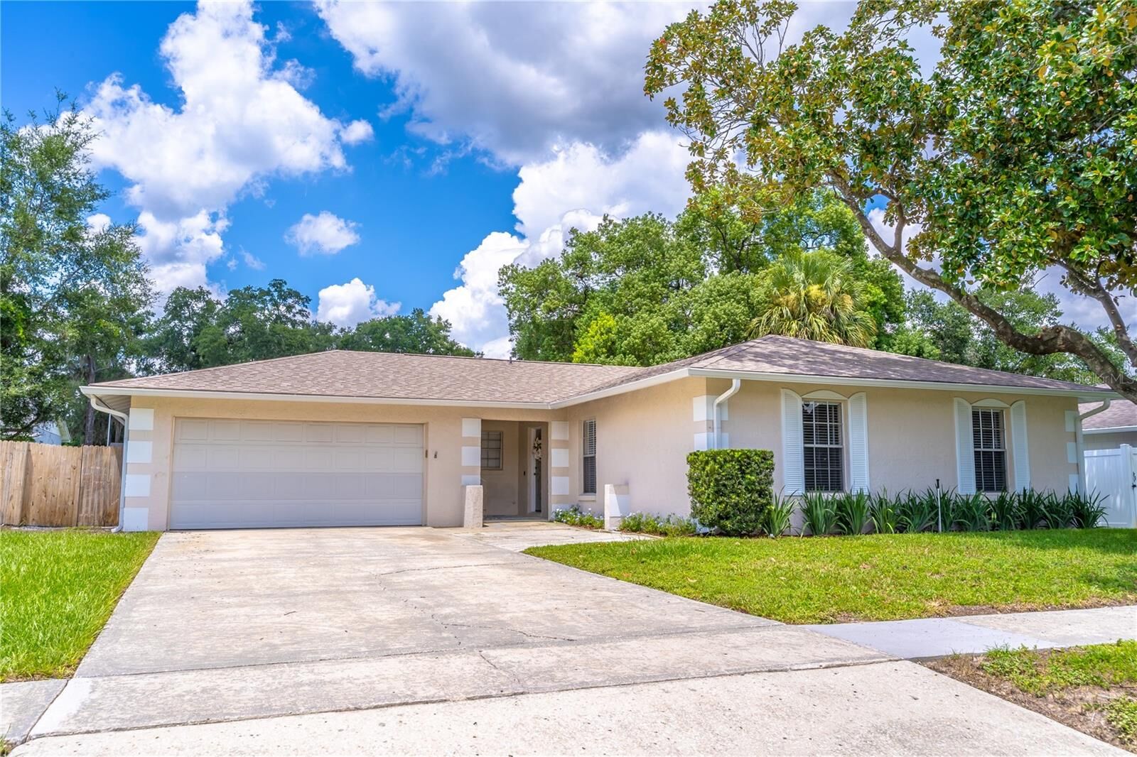 Property Photo: 429 Wekiva Rapids Drive FL 32714