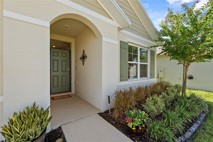 Property Photo: 1451 Fox Squirrel Drive FL 33897