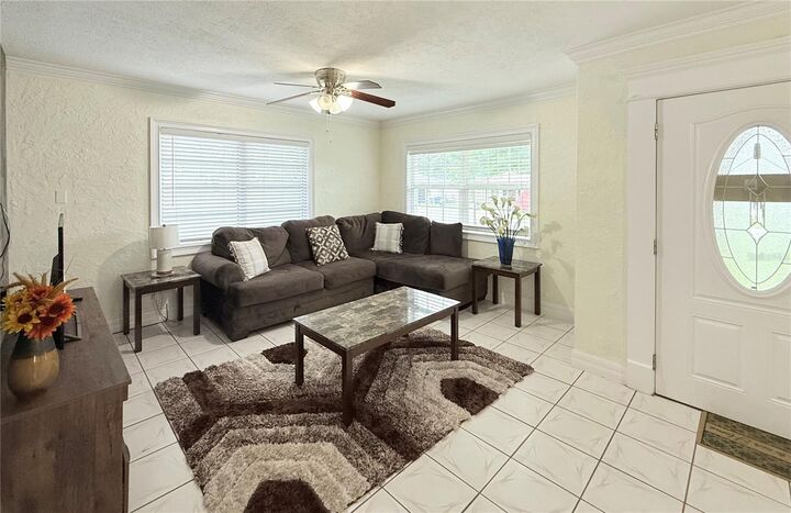Property Photo: 2115 W Virginia Avenue FL 33607