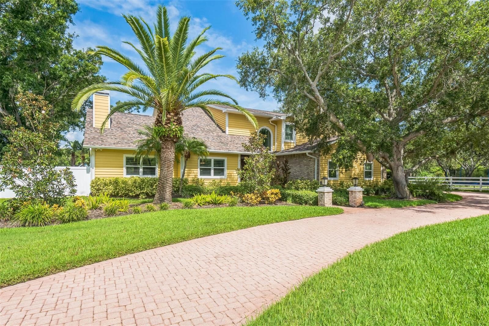 Property Photo: 7272 125th Street FL 33772