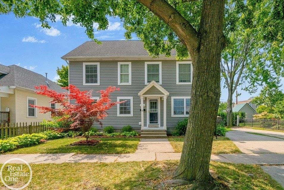 Property Photo:  1216 Young Street  MI 48060 