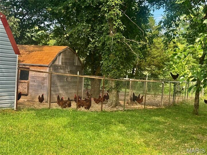 Property Photo:  22948 Gardner Road  MO 65536 