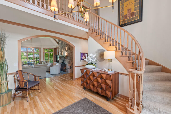 Property Photo: 4012 W Canterbury Ct WI 53092