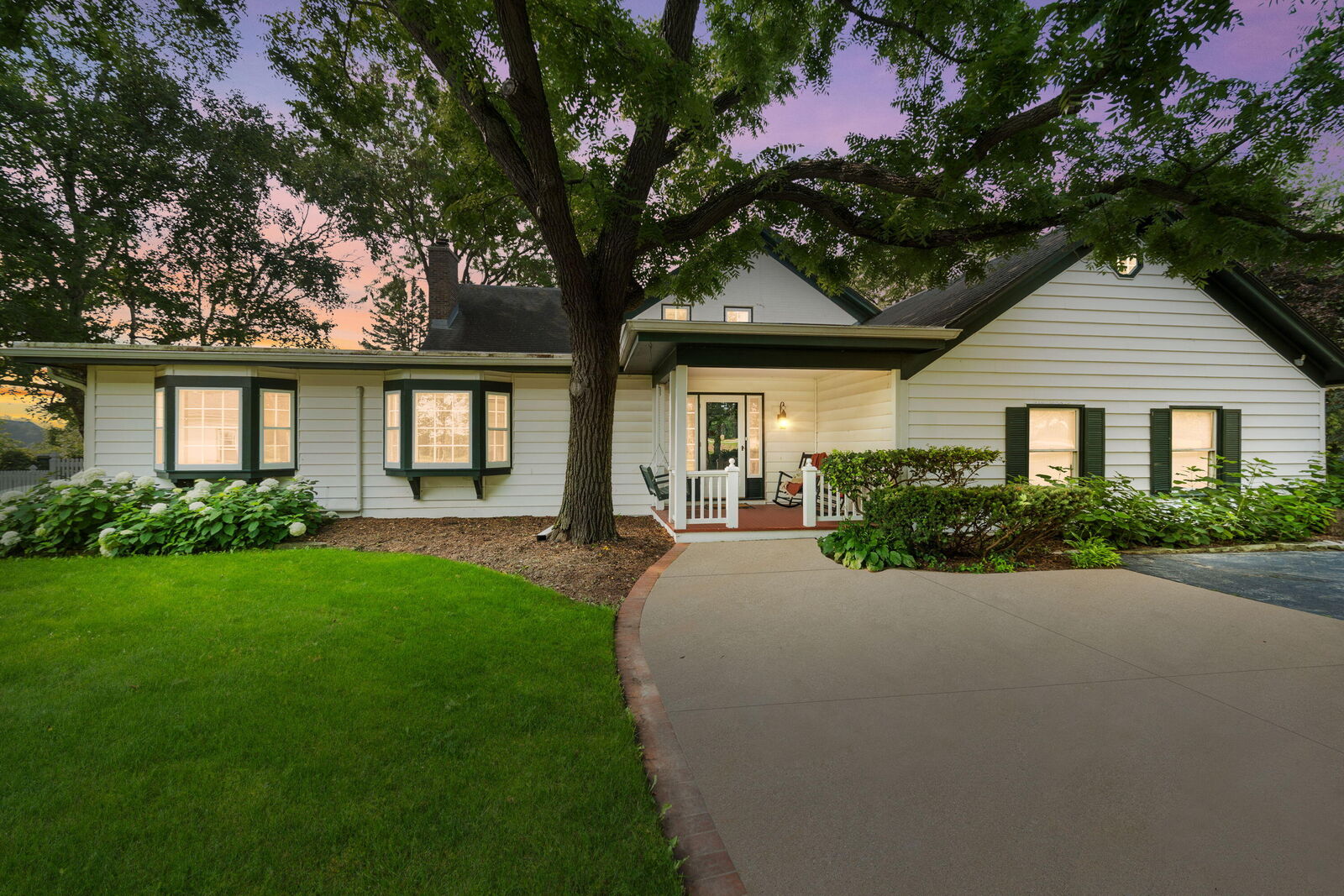 Property Photo:  1894 Elm Dr 1898  WI 53095 