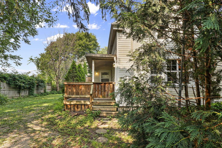 Property Photo:  9213 N County Road H -  WI 53534 