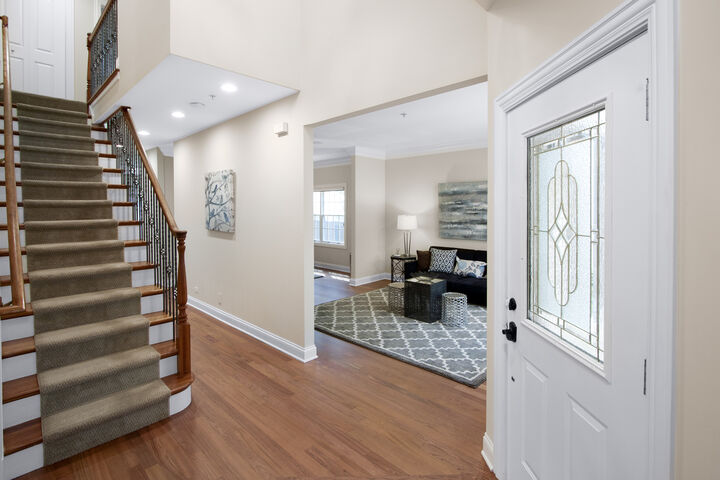 Property Photo: 215 N Hager Avenue IL 60010