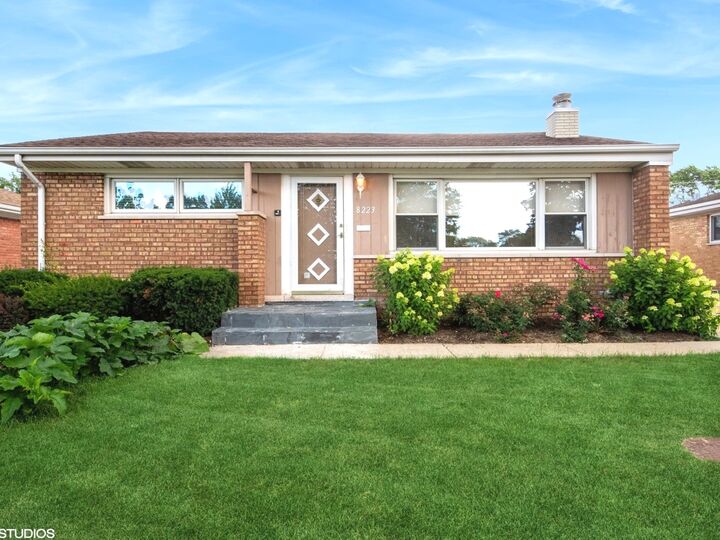 Property Photo:  8223 N Washington Street  IL 60714 
