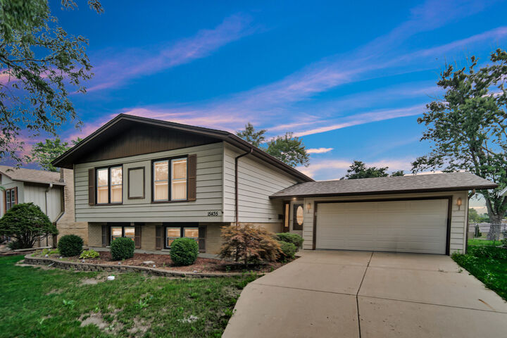 Property Photo: 15435 Orogrande Drive IL 60452