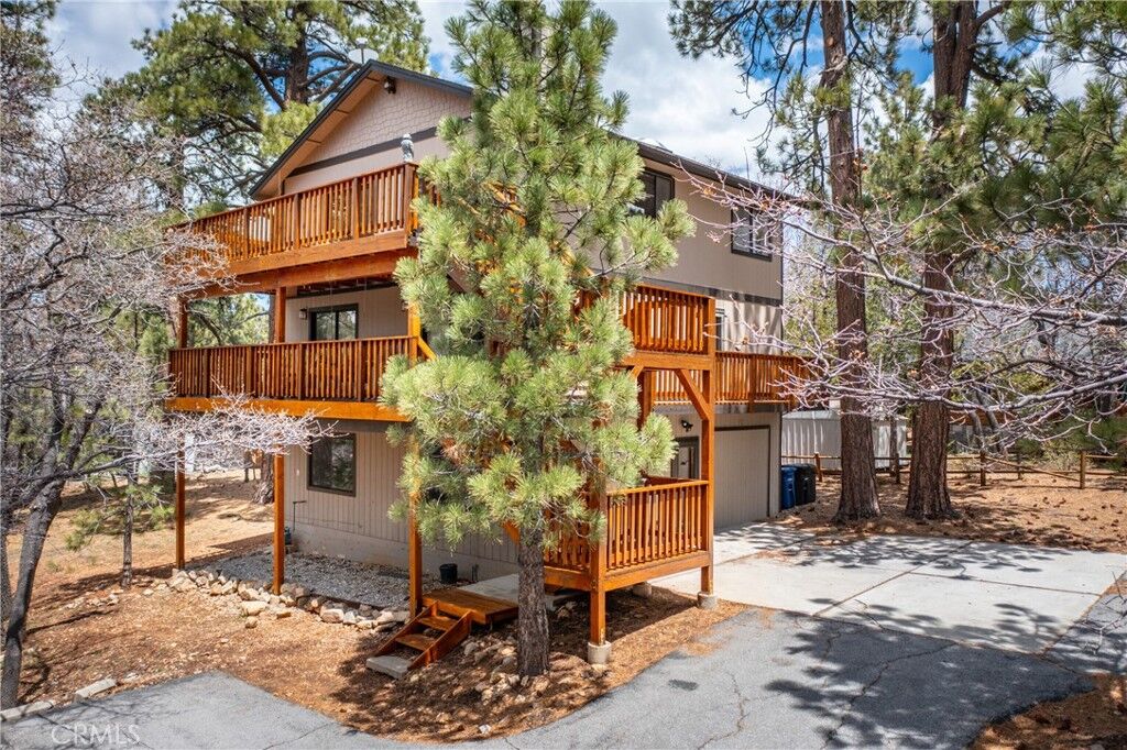 Property Photo: 1772 Columbine Drive CA 92314