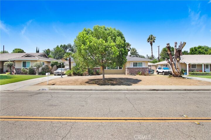 Property Photo:  3878 Lafayette Street  CA 92503 