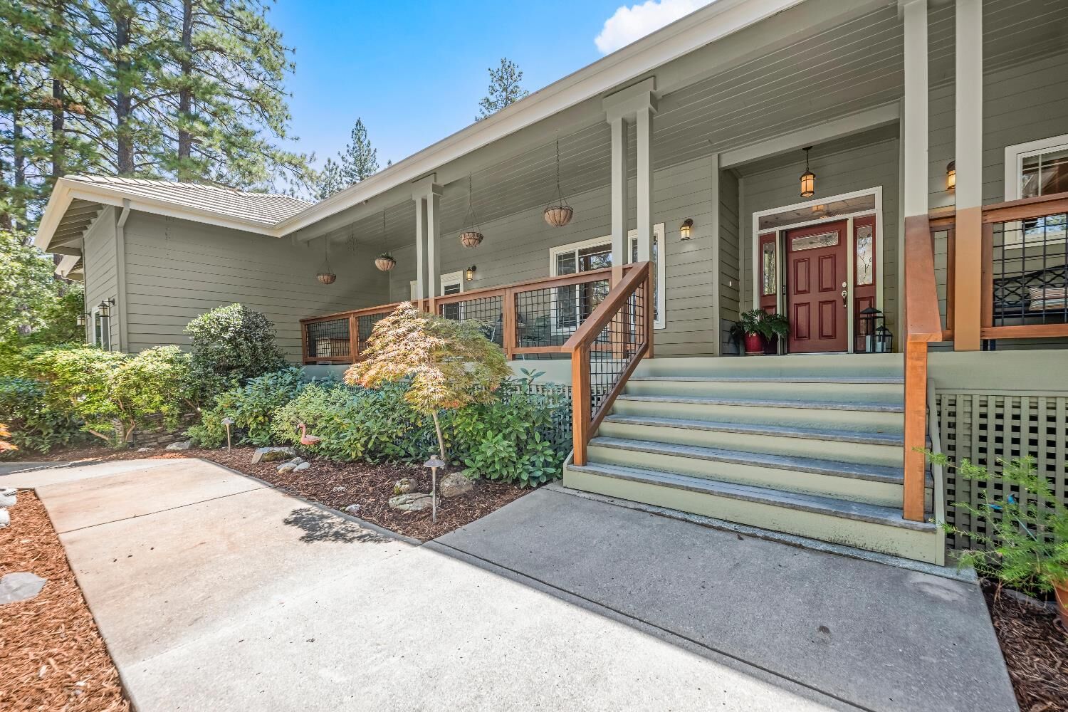 Property Photo: 943 Eden Valley Road CA 95713