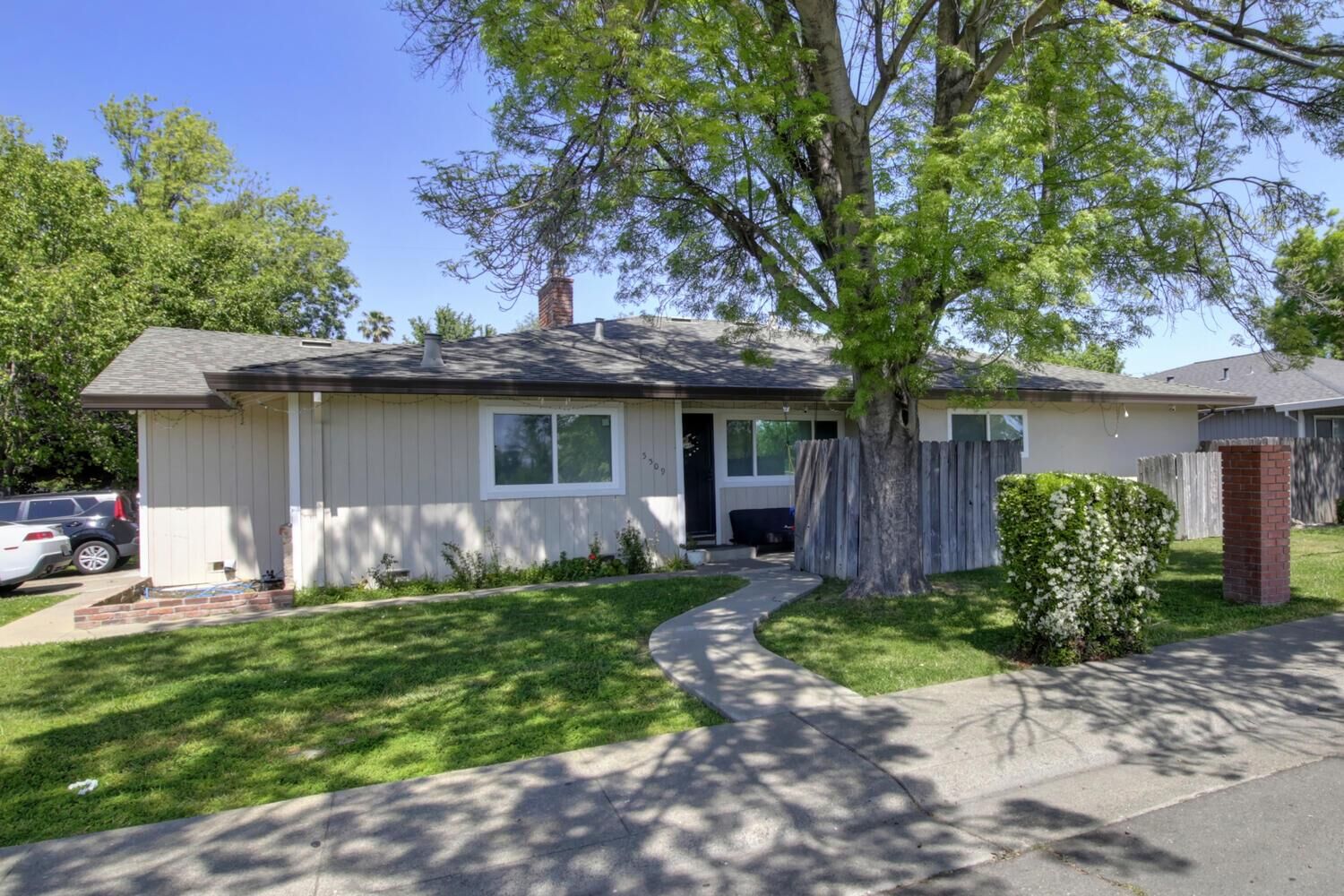 Property Photo: 5509 Orange Avenue CA 95823