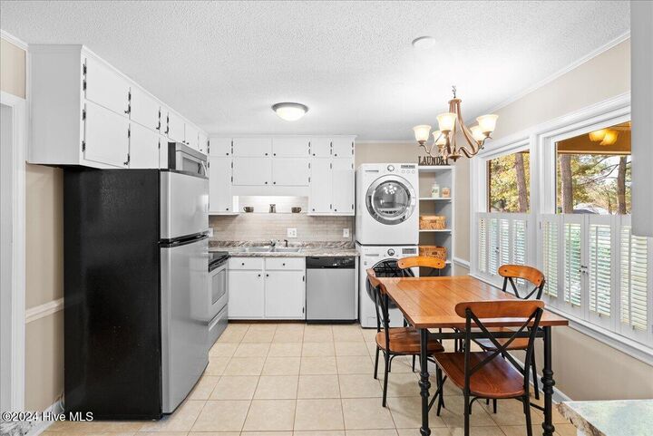 Property Photo:  220 Brentwood Drive  NC 27804 