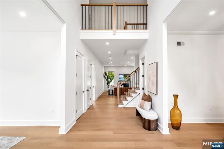 Property Photo: 735 Bush Place NJ 07652