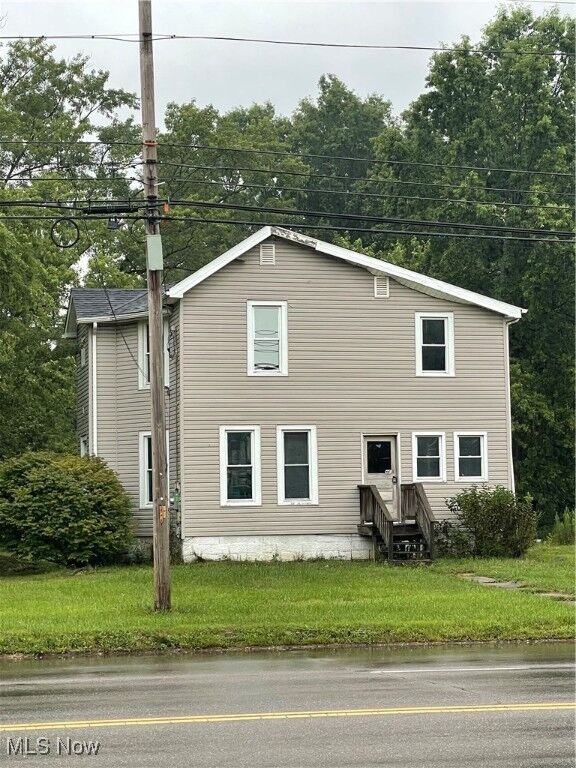 Property Photo: 3740 W Market Street OH 44430