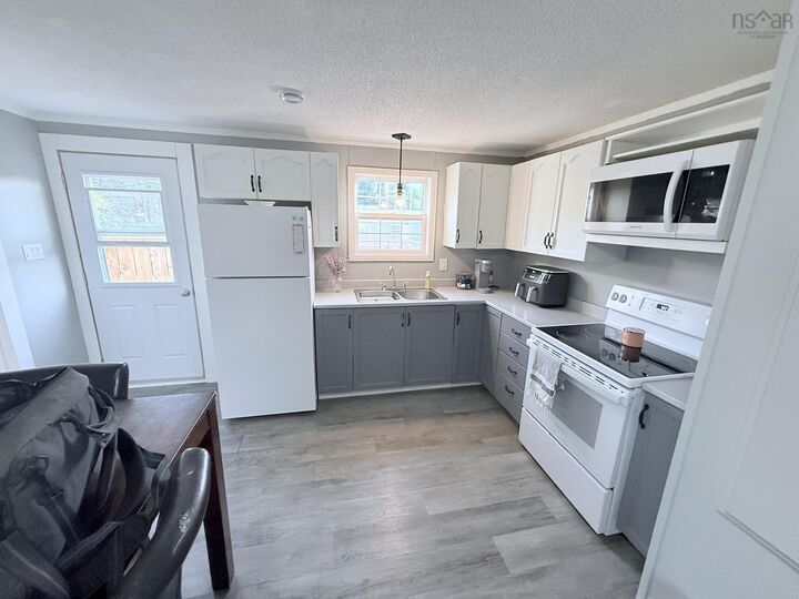 Property Photo: 5 Matheson Drive NS B2N 6M8