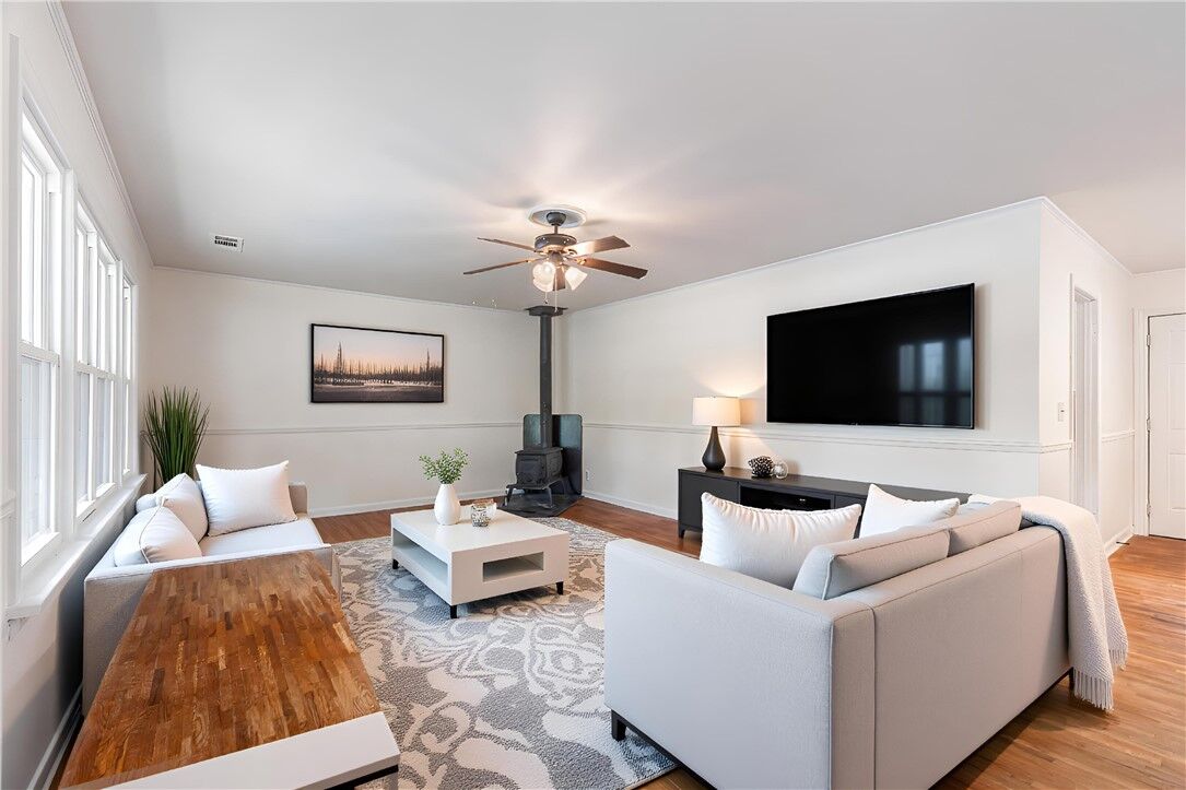 Property Photo: 301 Michael Street AR 72764