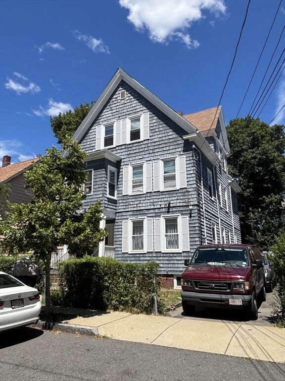31 Maple Ave 2  Everett MA 02149 photo