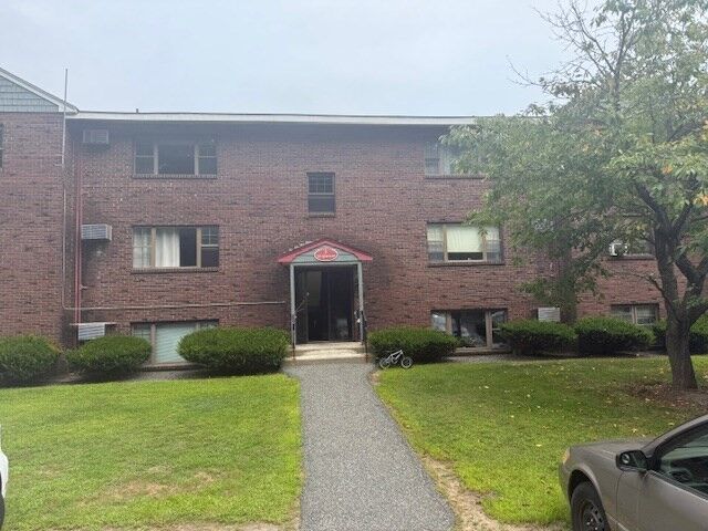 Property Photo: 23 Spencer Rd 32F MA 01719