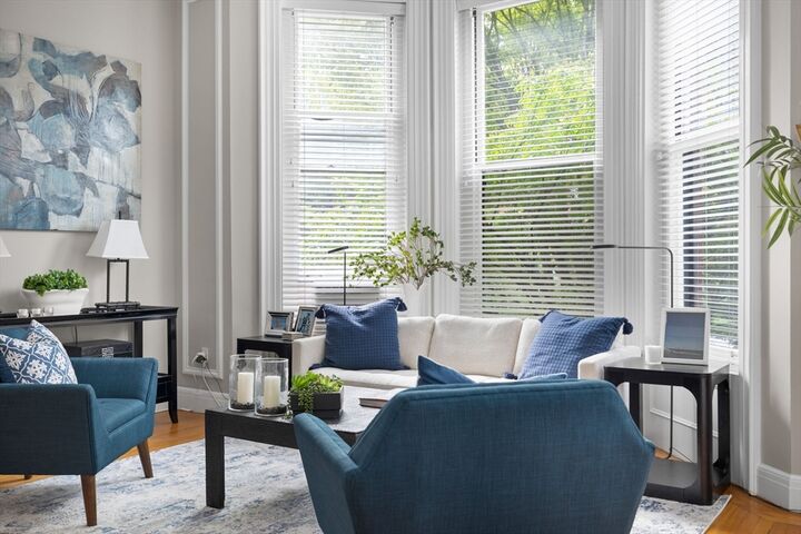 Property Photo:  292 Beacon St 3  MA 02116 