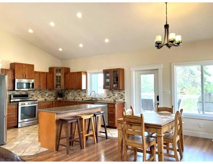 Property Photo: 835042 Range Road 233 AB T8S 1S4