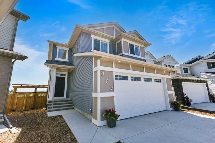 Property Photo: 307 Monterey Place SE AB T1V 0H6