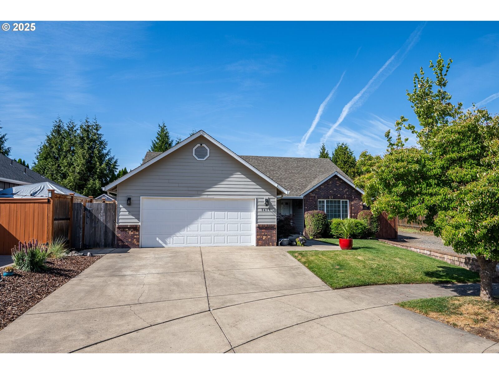 Property Photo:  3479 Quailridge Ln  OR 97404 