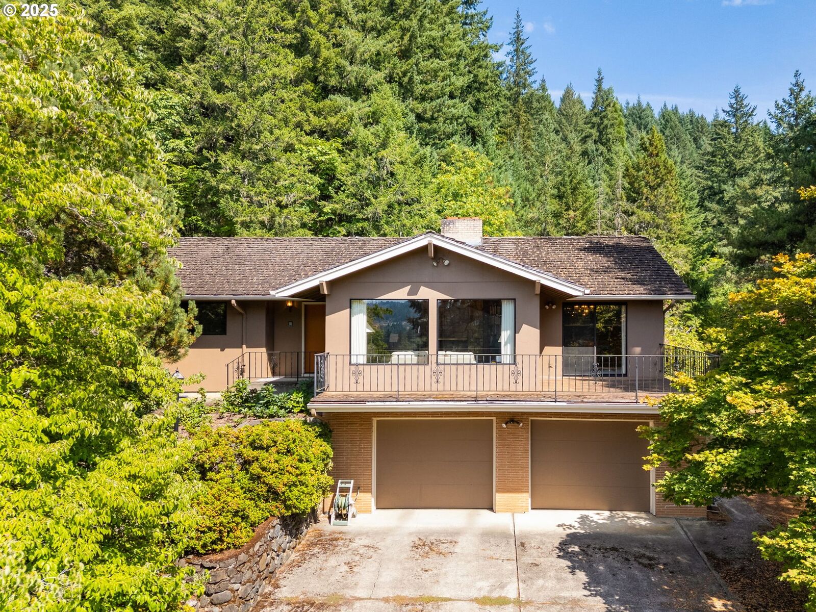 Property Photo:  19285 SE Borges Rd  OR 97089
