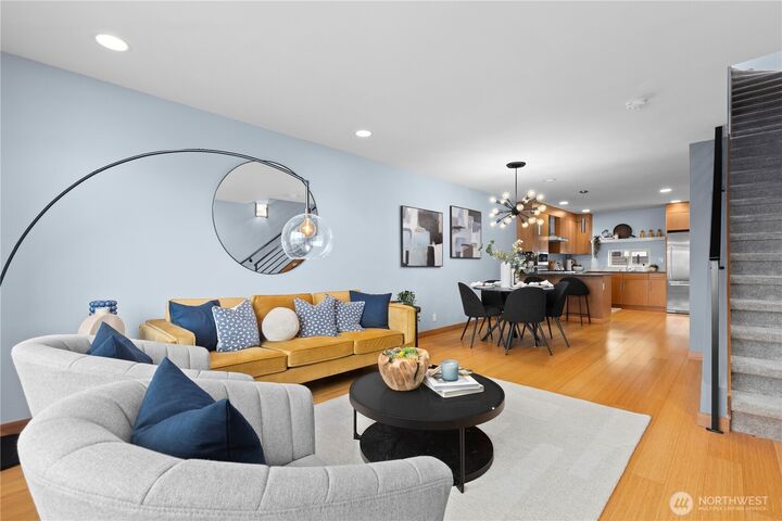 Property Photo: 4710 37th Avenue SW B WA 98126