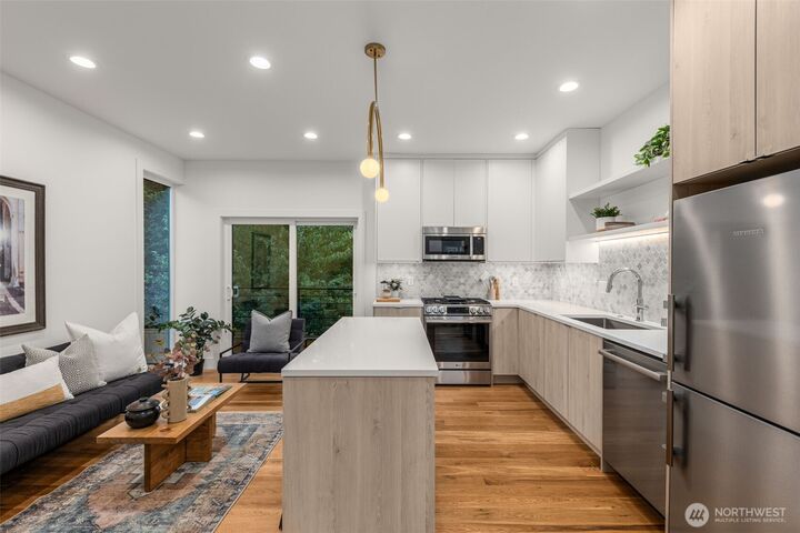 Property Photo:  315 B NW 86th Street  WA 98117 