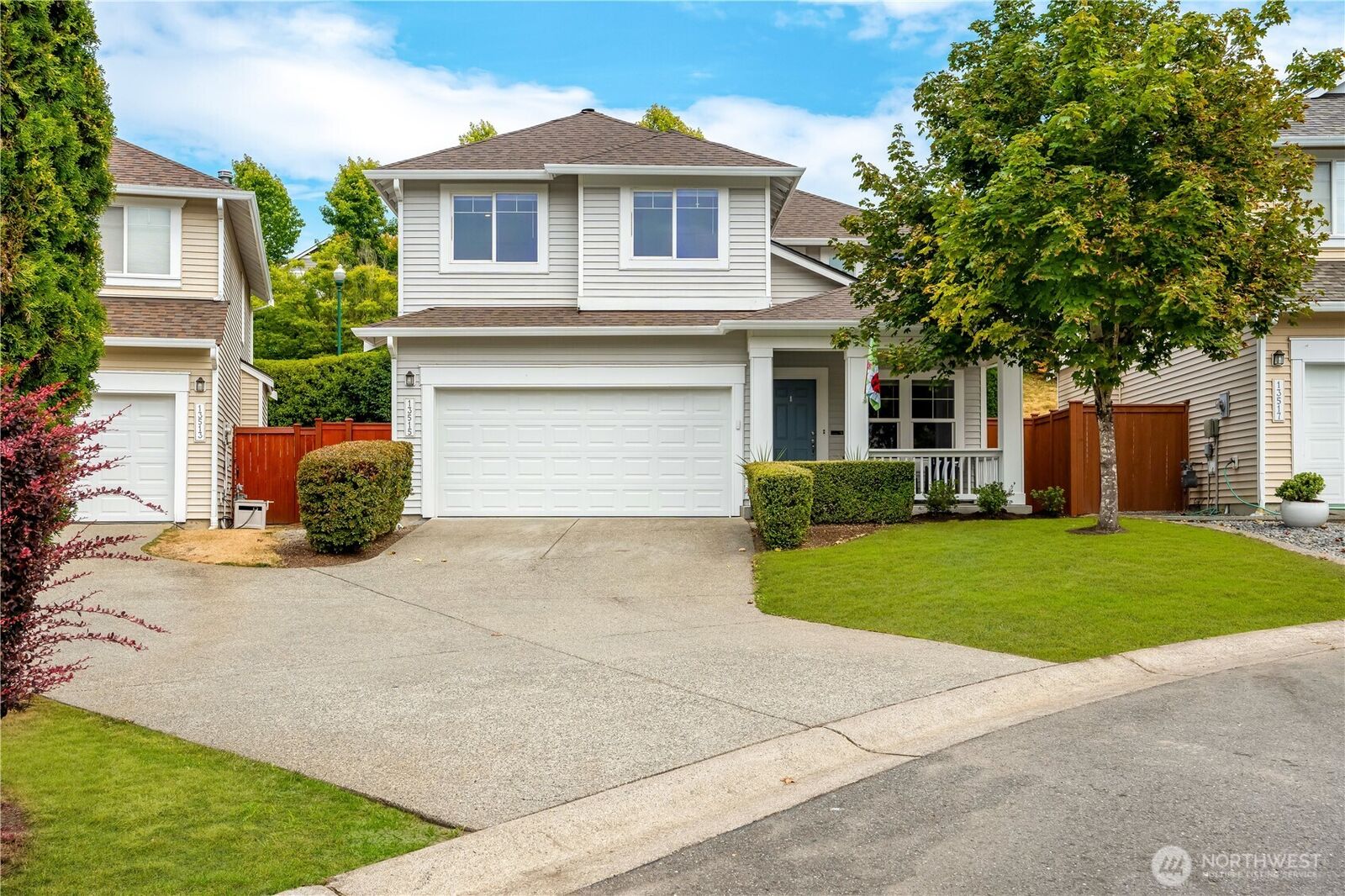 Property Photo:  13515  69th Avenue SE  WA 98296 