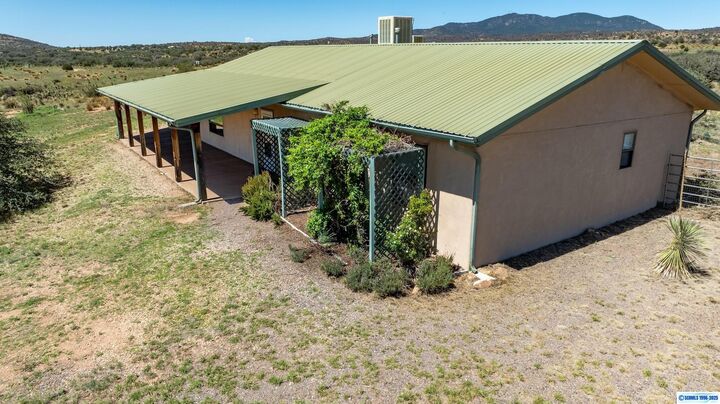 Property Photo:  42 Christopher Road  NM 88061 
