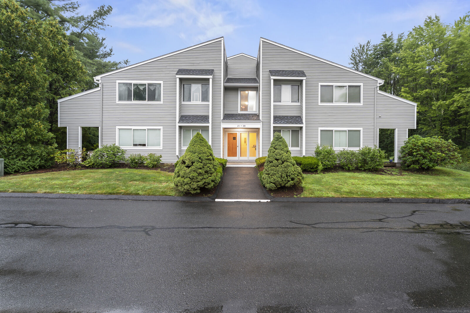 Property Photo:  28 Hilltop Drive 28  CT 06089 
