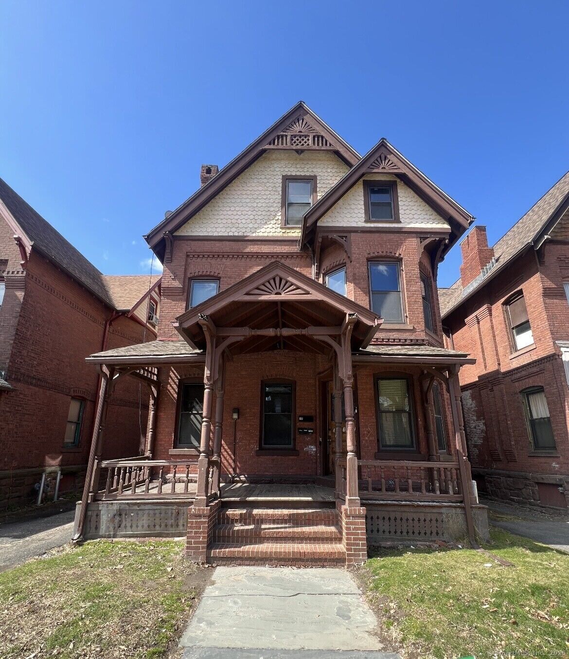 Property Photo: 337 Laurel Street CT 06105