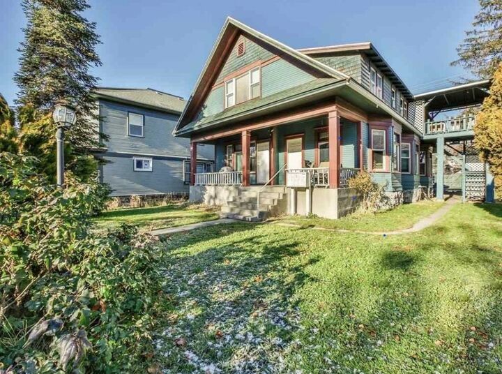1524 Dean Ave  Spokane WA 99201 photo