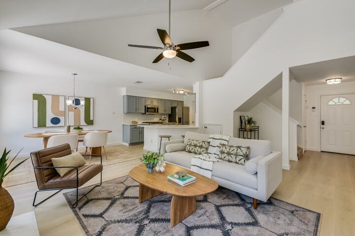 Property Photo: 7013 Tesoro Trail TX 78729