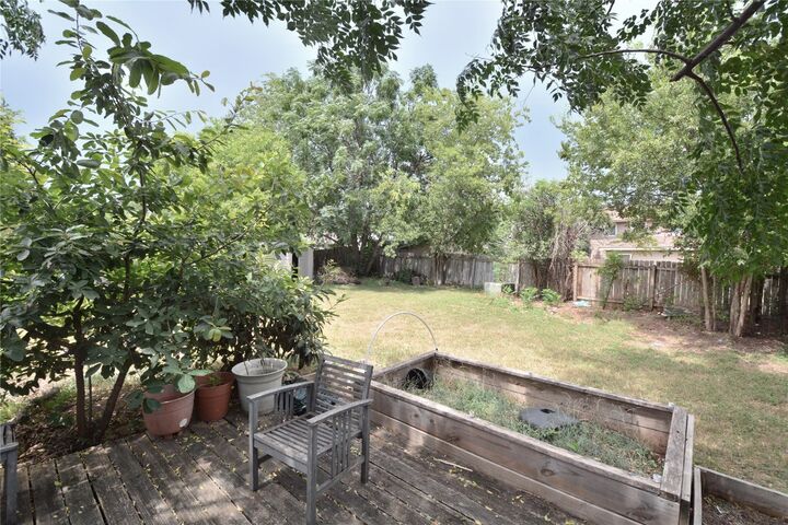 Property Photo: 12327 Deerbrook Trail TX 78750