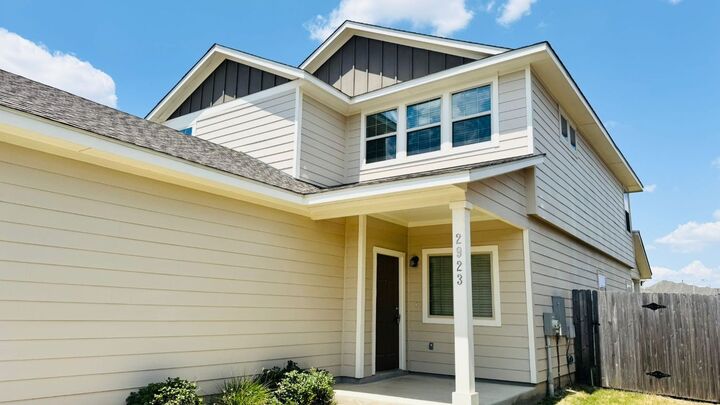 Property Photo: 2923 Brand Iron Drive TX 78666